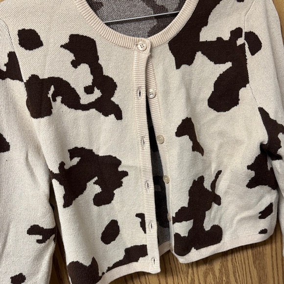 Altar'd State Tan and Cream Knit Sweater - Picture 3 of 3